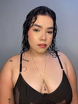 krisstenSantos online show from 11/13/25, 12:31