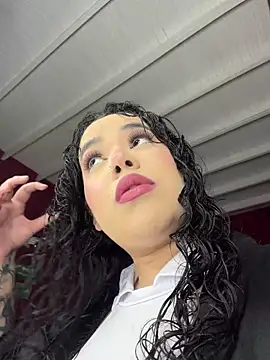 Snapshot of krisstenSantos chatting on 01/16/26, 01:59 krisstenSantos online show from 01/16/26, 01:59