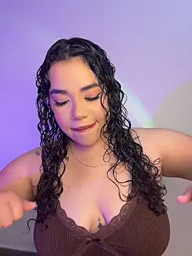 krisstenSantos online show from 03/31/26, 03:03