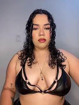 krisstenSantos online show from 11/10/25, 11:26