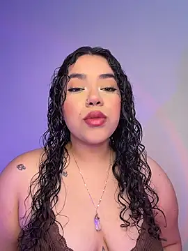 krisstenSantos online show from 03/19/26, 02:39