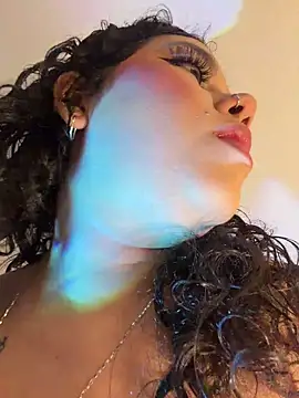 krisstenSantos online show from 04/13/26, 02:54