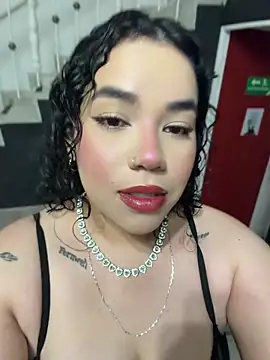 krisstenSantos online show from 04/08/26, 03:02