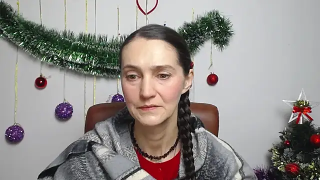 TayaFinch online show from 12/19/25, 01:24