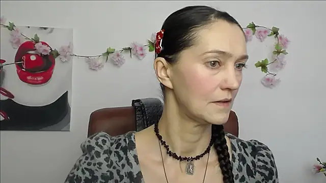 TayaFinch online show from 02/09/26, 01:09