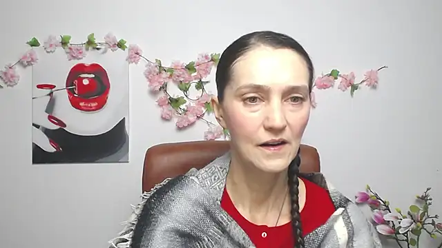 TayaFinch online show from 12/03/25, 01:10