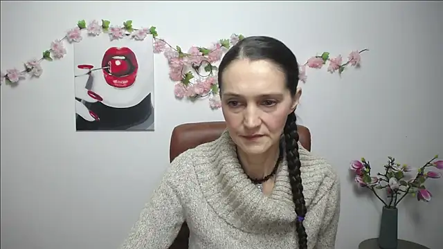 TayaFinch online show from 11/12/25, 01:26