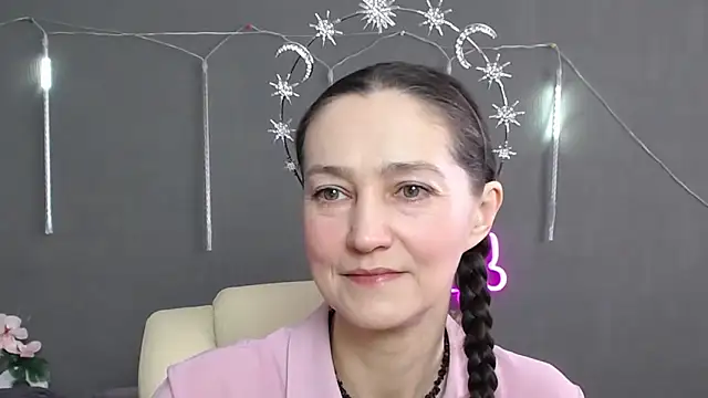 TayaFinch online show from 04/15/26, 10:43