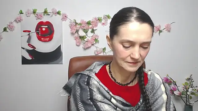 TayaFinch online show from 12/02/25, 01:24