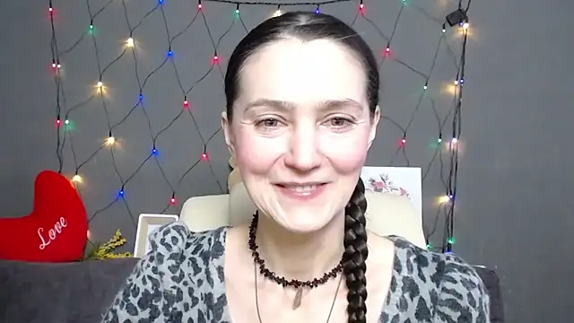 TayaFinch online show from 02/08/26, 01:20