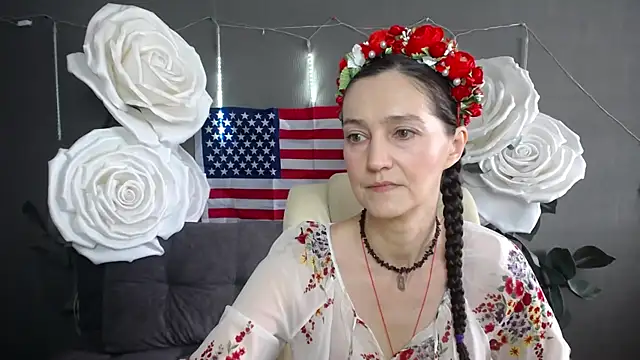 Snapshot of TayaFinch chatting on 07/04/26, 10:54 TayaFinch online show from 07/04/26, 10:54