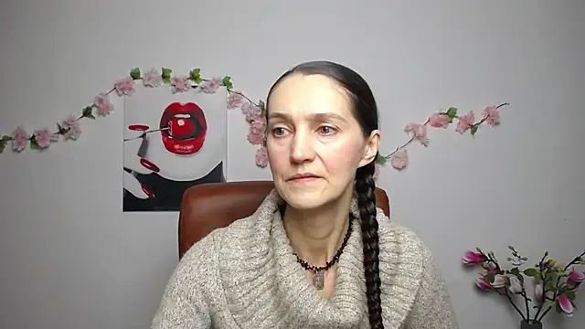 TayaFinch online show from 11/10/25, 01:38