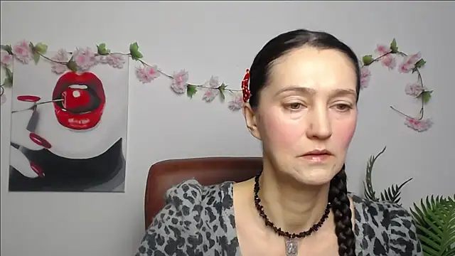 TayaFinch online show from 02/07/26, 01:08