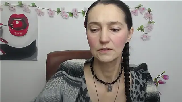 TayaFinch online show from 02/03/26, 01:05