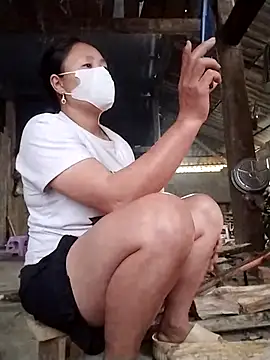 Emmyly 123 online show from 01/15/26, 02:15