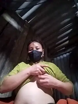 Emmyly 123 online show from 02/18/26, 01:40