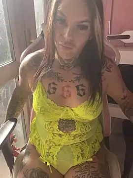 DIRTY PAISLEY X online show from 10/29/25, 01:54