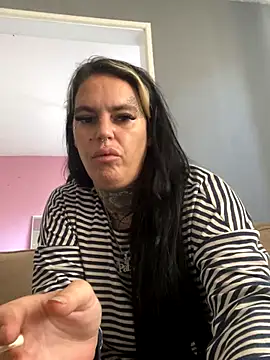 DIRTY PAISLEY X online show from 09/23/25, 10:55