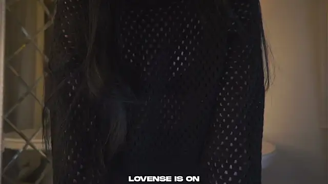 Snapshot of DarcyAspacio chatting on 11/30/25, 11:33 DarcyAspacio online show from 11/30/25, 11:33