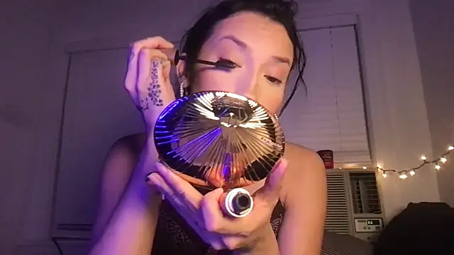 yoursweetestlilly online show from 01/14/26, 02:37