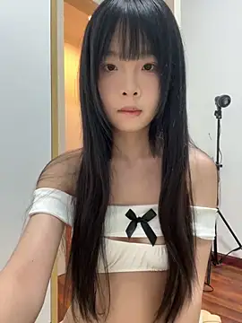 qiqi x online show from 06/06/26, 01:05