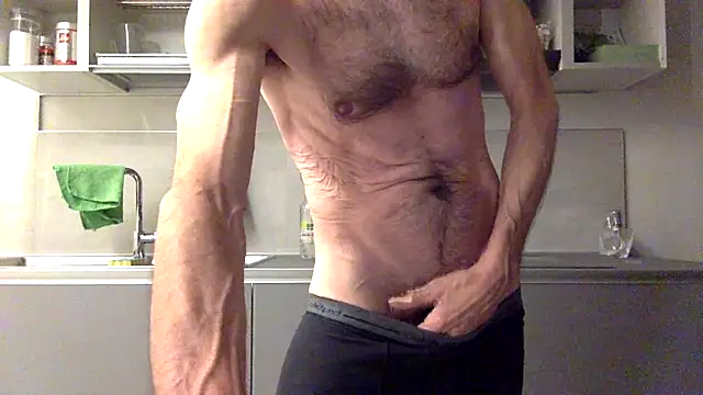 pancraziosocrate69 online show from 11/30/25, 06:14