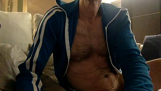 pancraziosocrate69 online show from 10/04/25, 04:47