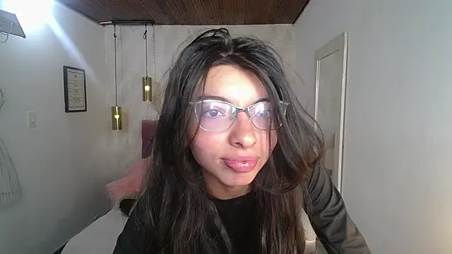 alllyson  online show from 12/03/25, 08:08