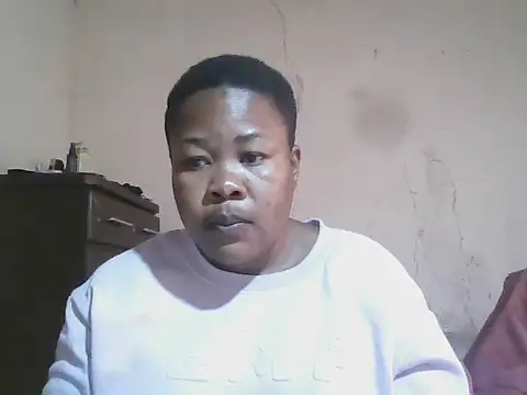 Snapshot of Bustyass93 chatting on 10/04/25, 08:16 Bustyass93 online show from 10/04/25, 08:16