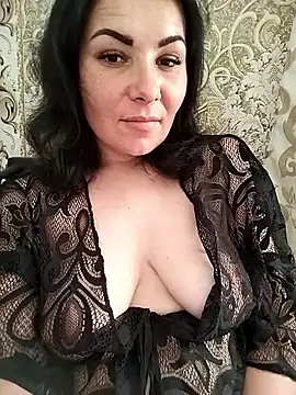 Mia24Blove online show from 05/24/26, 02:50