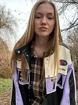 MilaMoone online show from 01/09/26, 10:22