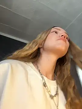 MilaMoone online show from 03/13/26, 10:31