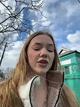 MilaMoone online show from 02/14/26, 11:21