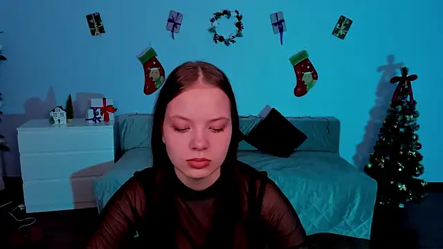 BetsyKiss online show from 12/19/25, 05:10