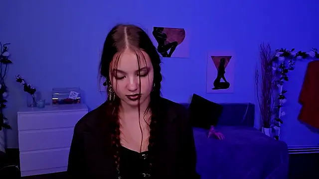 Snapshot of BetsyKiss chatting on 10/23/25, 05:11 BetsyKiss online show from 10/23/25, 05:11