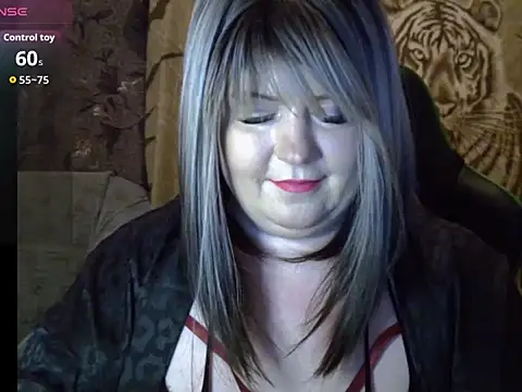 YuliiaSan online show from 11/20/25, 06:30