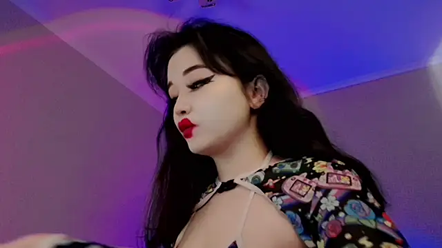 Dazzl1ngFire online show from 09/25/25, 04:40