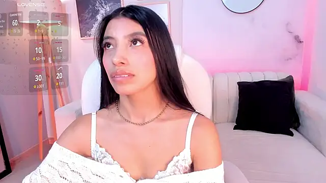 Tiffany Low online show from 02/11/26, 01:22