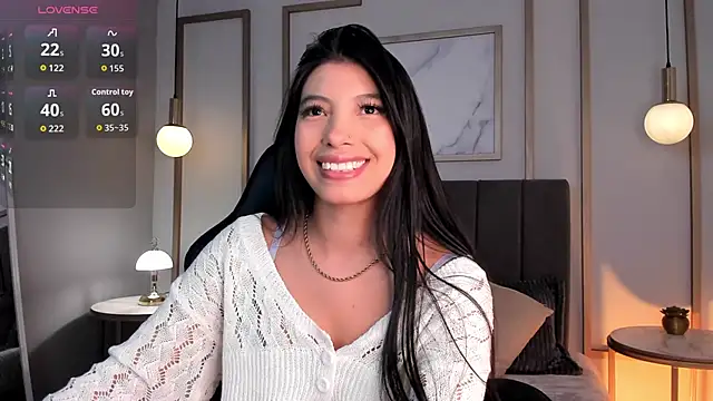 Tiffany Low online show from 09/19/25, 12:53