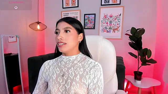 Tiffany Low online show from 06/26/26, 04:46