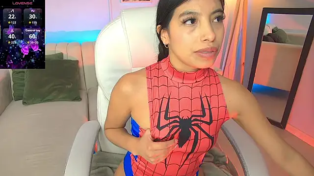 Tiffany Low online show from 10/26/25, 04:29