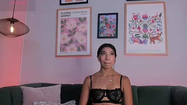 Tiffany Low online show from 07/06/26, 01:07