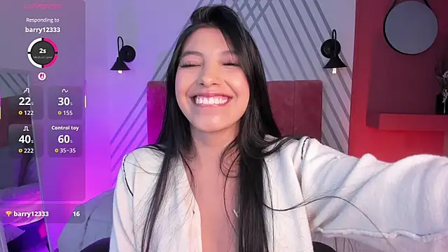 Tiffany Low online show from 10/05/25, 09:16