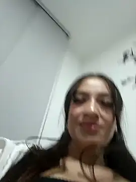 MiQeilaSweet online show from 02/15/26, 12:33