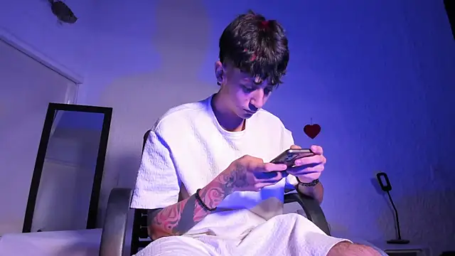 j martony online show from 09/18/25, 01:03