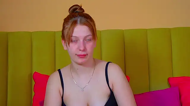 BeatriceBinoche online show from 11/15/25, 06:34