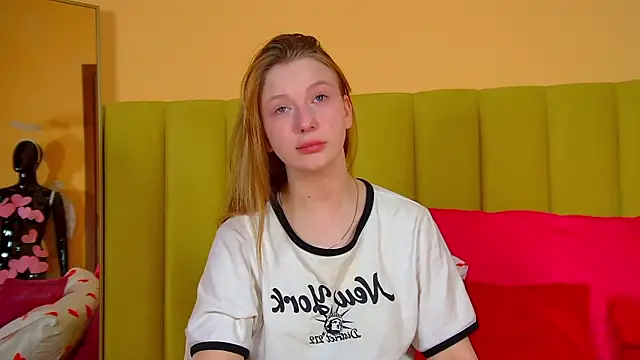 BeatriceBinoche online show from 02/24/26, 06:25