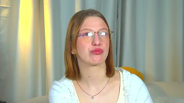 BeatriceBinoche online show from 03/29/26, 06:26