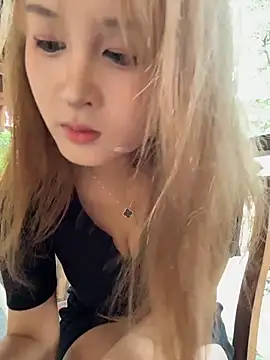 yuki june online show from 03/26/26, 09:18