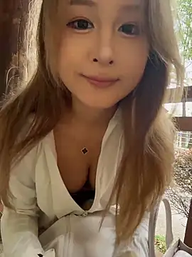 yuki june online show from 04/21/26, 08:10